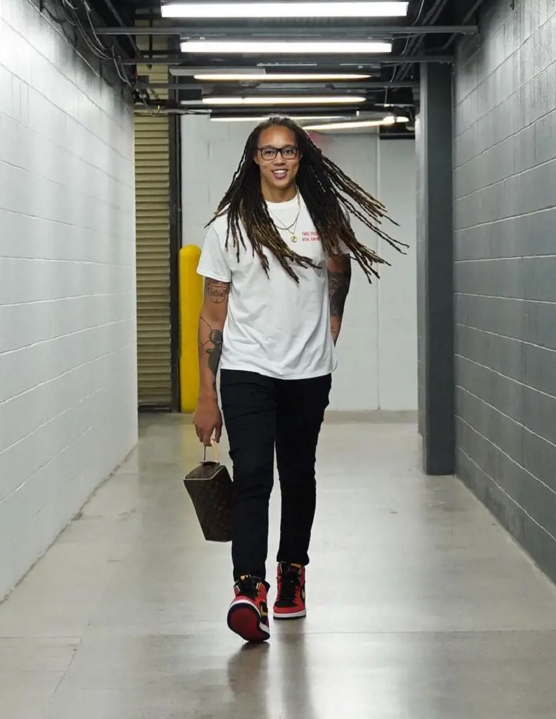 Griner posted a picture on IG wearing a casual attire and braided long hair